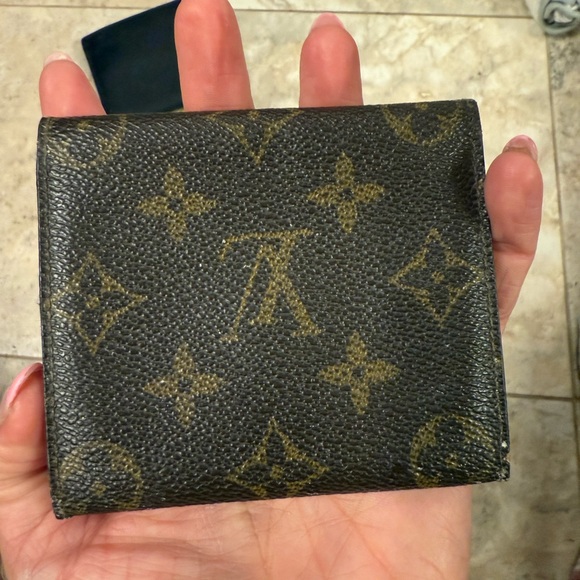 ☀️AUTHENTIC vintage LV wallet - Picture 2 of 4